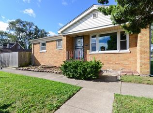 118 E 144th St, Riverdale, IL