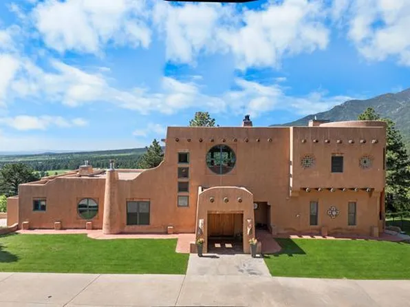 8221 Cuerna Verde Rd, Rye, CO 81069