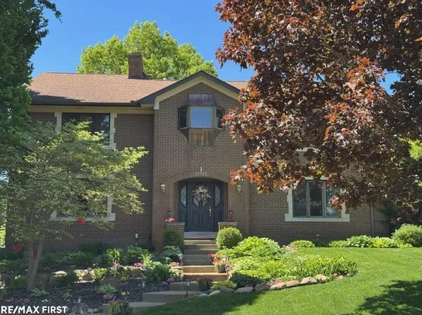 61313 Miriam Dr, Washington, MI 48094