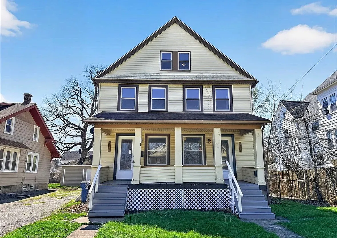 5 bed, $1,500 — Photo 1
