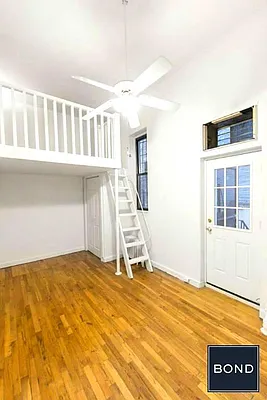 Rented by Bond New York | media 22