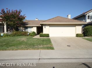 8842 Starfall Way, Elk Grove, CA 95624