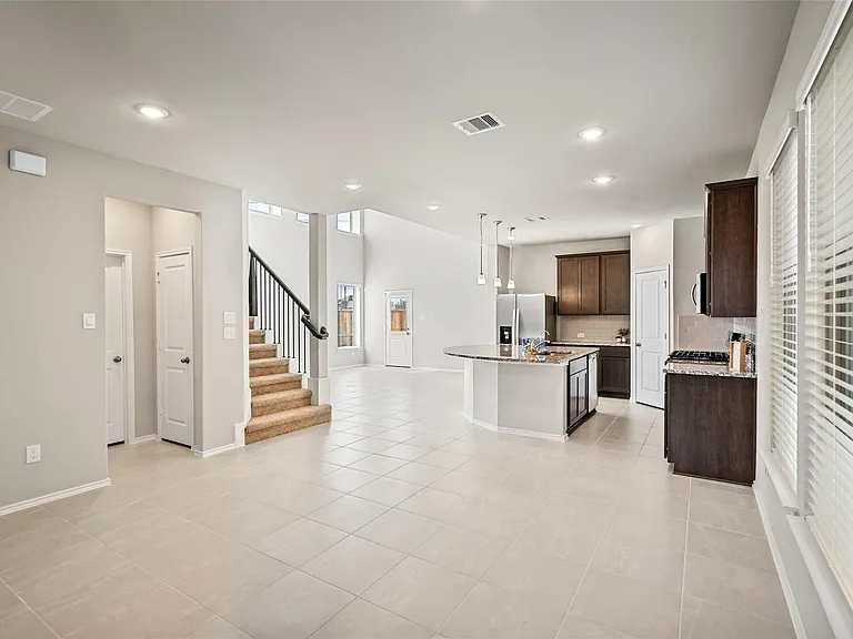 42433 Quail Valley Ln — Photo 3