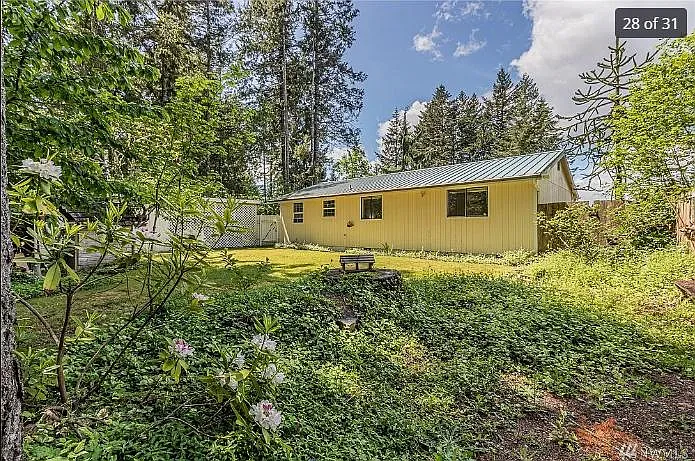 1031 NE Larson Blvd — Photo 25