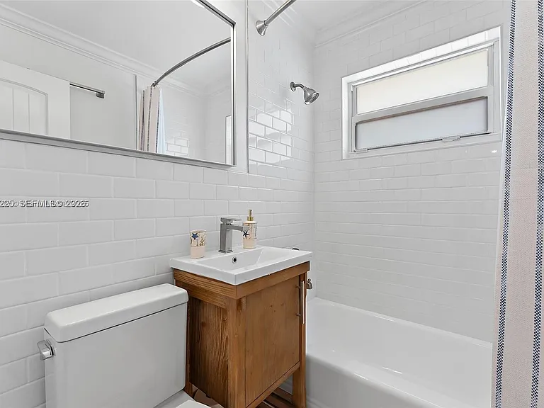324 Tequesta Dr — Photo 25