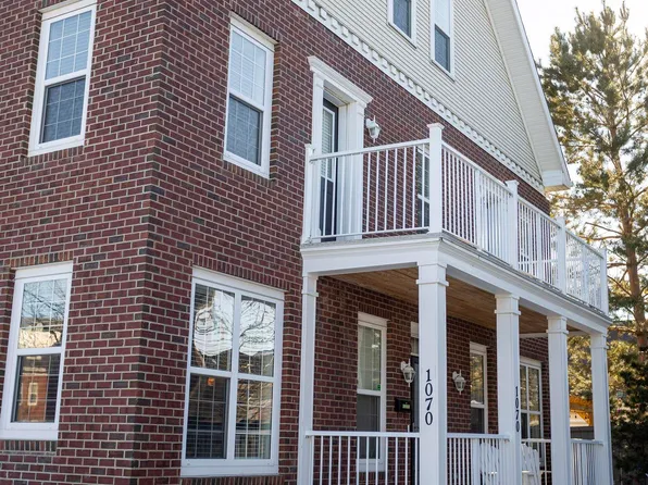 1070 Gault Blvd NW, Edmonton, AB T5E 6N7