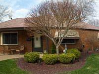 2nd image of 720 Willow Dr