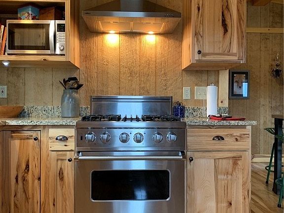 5th image of 5090 W Co Road 100 S