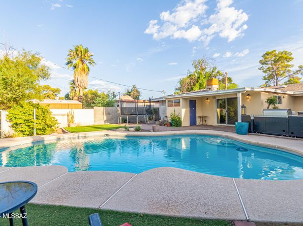 5731 E 2nd St, Tucson, AZ 85711