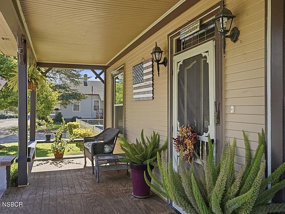 3rd image of 4715 S Blosser Rd