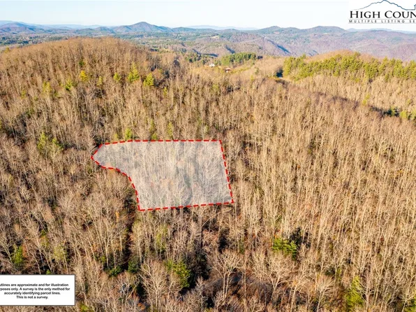 12 Oak Knob Trail, West Jefferson, NC 28694