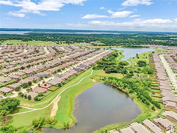 2nd image of 1213 Longhorn Dr