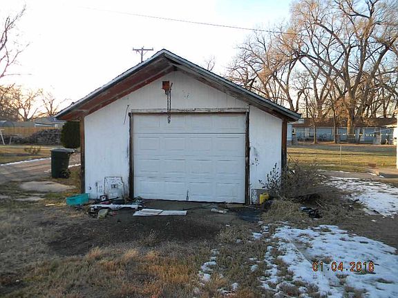 5th image of 1016 N Bryan Ave