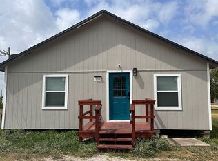 302 Dogwood, Gregory, TX 78359