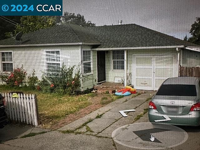 1st image of 2326 Greenwood Dr