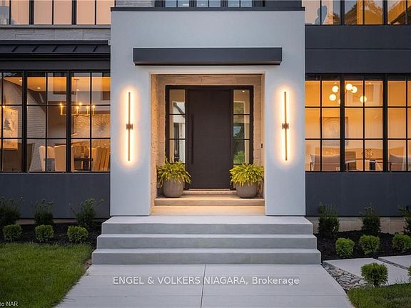 2nd image of 6 Fedorkow Lane St