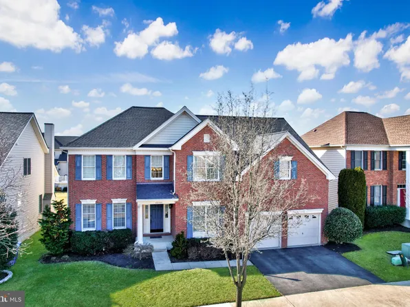 42521 Mandolin St, Chantilly, VA 20152