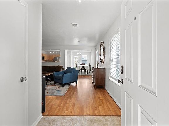4th image of 3814 Brighton Springs Lane