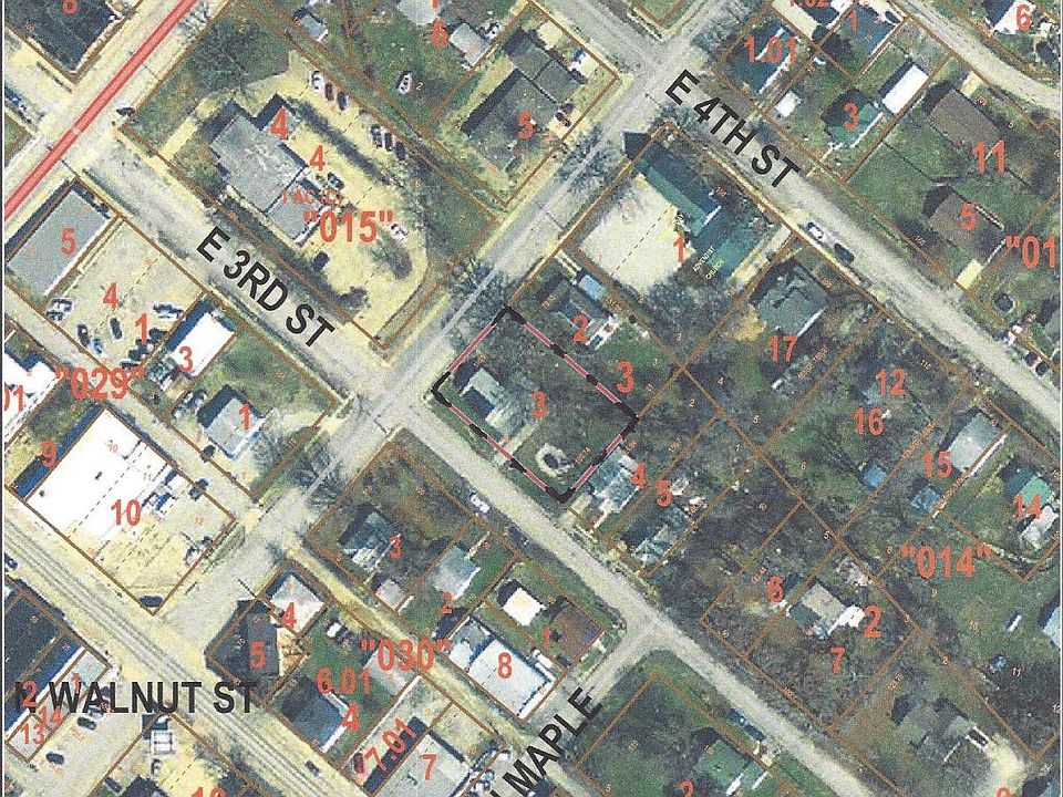 2nd image of 302 N Walnut St