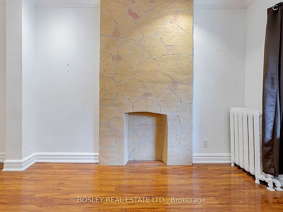 5th image of 123 Seaton St