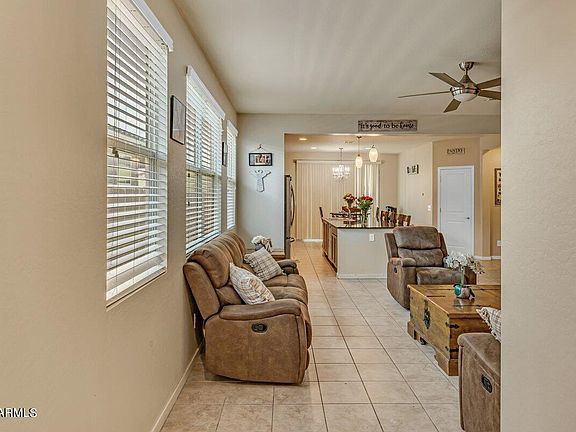 3rd image of 9828 W GETTY Drive