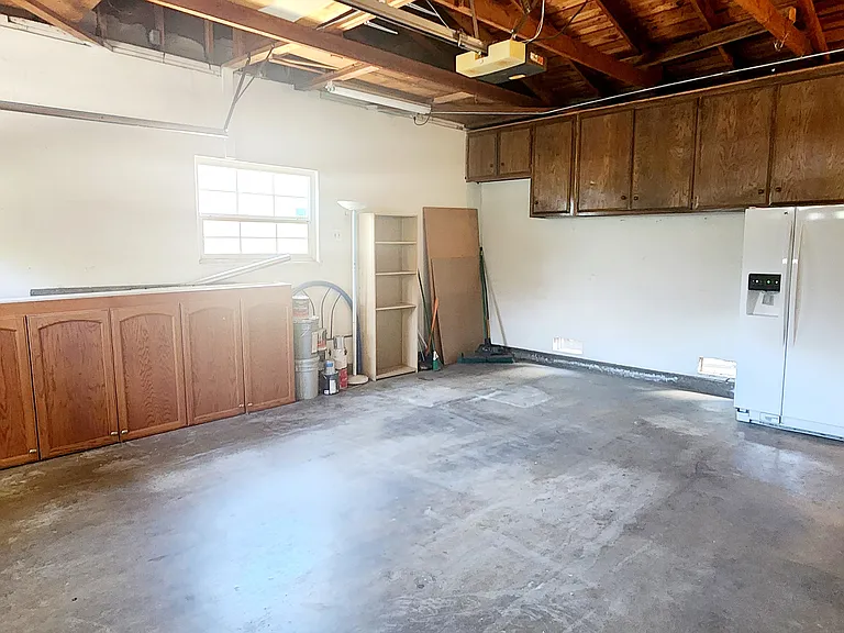 8401 La Riviera Dr — Photo 46