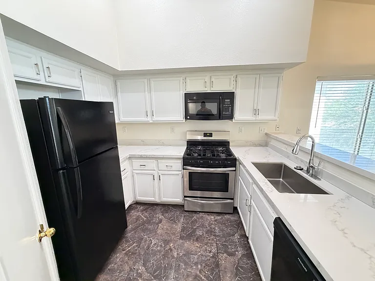 7241 Indian Creek Ln #201 — Photo 9