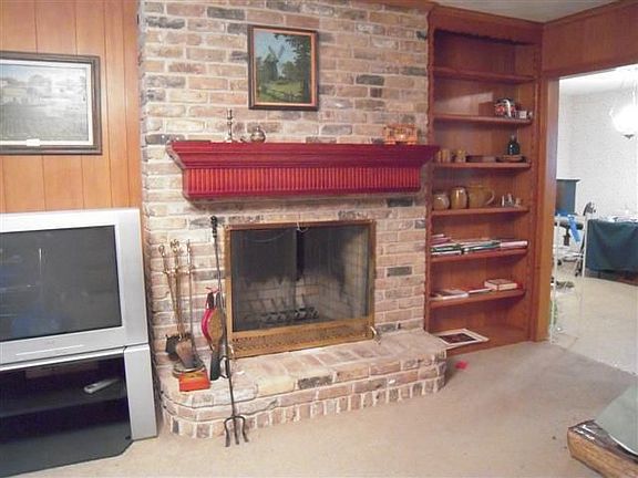 2nd image of 9422 Brentgate Dr