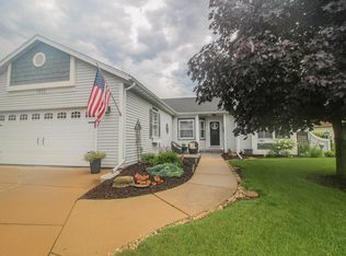 7949 Golden Bay Trl, Waterford, WI 53185