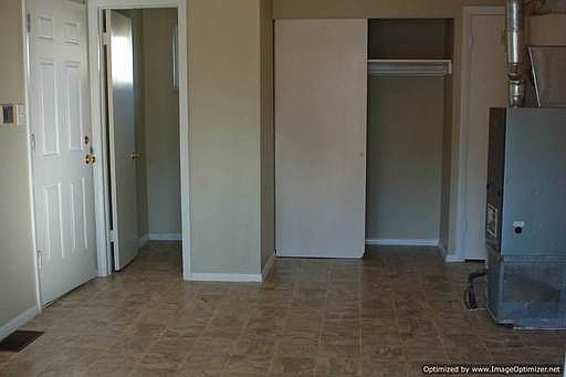 5th image of 1804 N Lesley Ave
