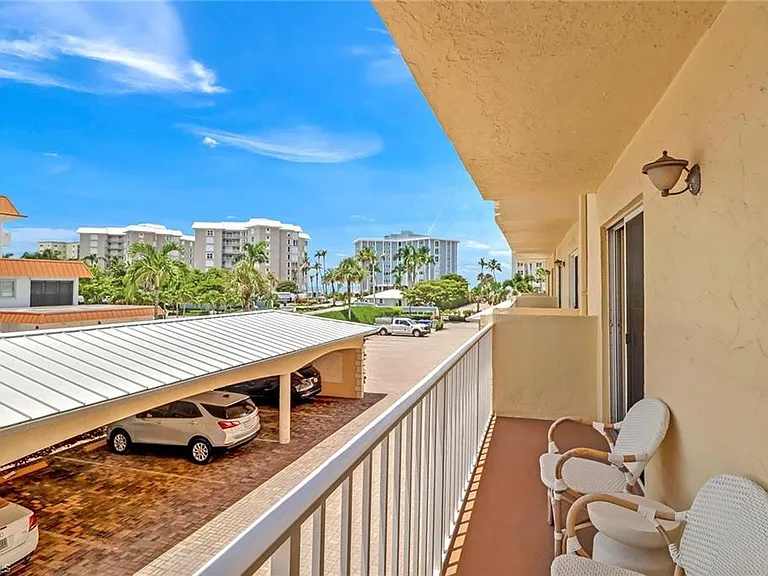 3000 Gulf Shore Blvd N #213 — Photo 39