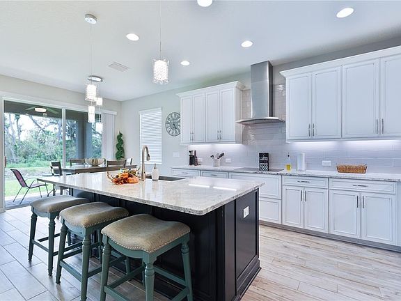 3rd image of 14415 20TH STREET E