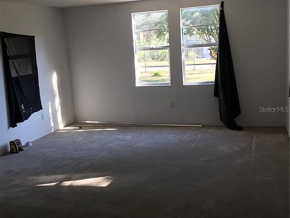 3rd image of 14733 8th St