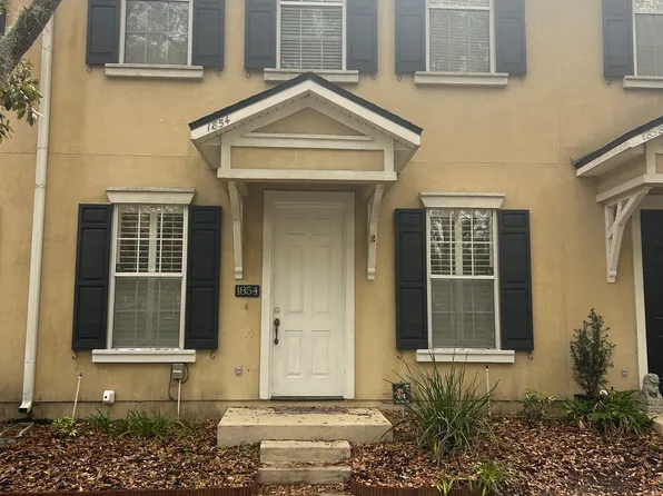 1854 Carnation St, Fernandina Beach, FL 32034