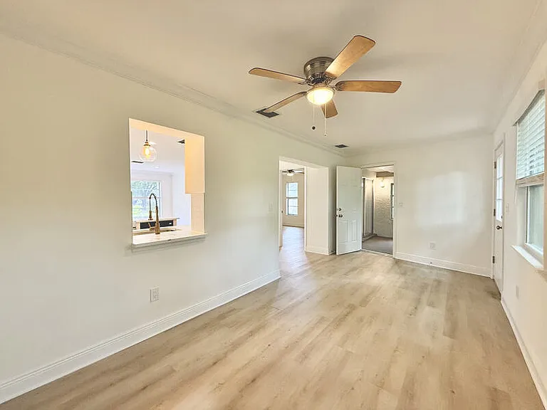 2869 Thistle Ct N — Photo 21