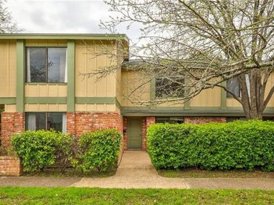902 W Village Ln, Austin, TX, 78758