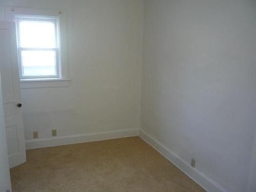 5th image of 1670A N Humboldt Ave