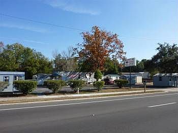 3rd image of 4505 NW 13th St