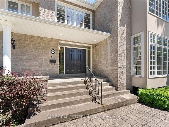 2nd image of 67 Agincourt Dr
