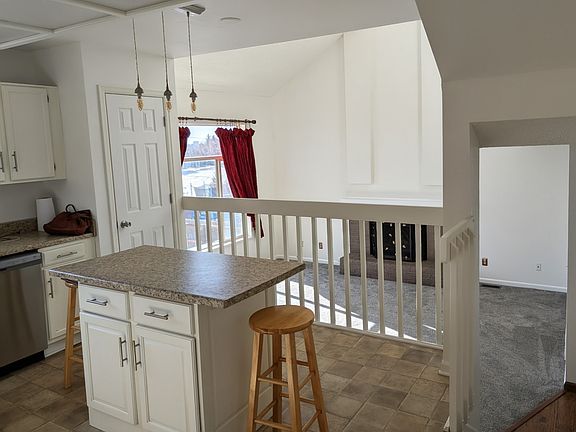 3rd image of 8790 Bellcove Cir