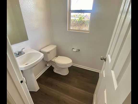 5th image of 1250 Balboa Cir