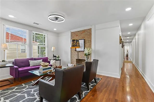 5535 Willow St — Photo 9