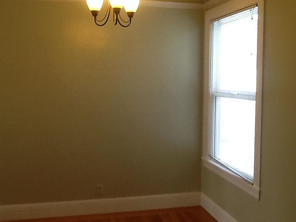 5th image of 3560 Pierce St APT 5