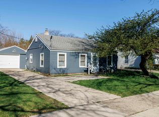 1409 Fuller Ave NE, Grand Rapids, MI 49505