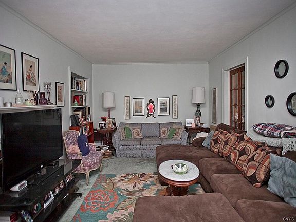 2nd image of 108 Huntleigh Ave