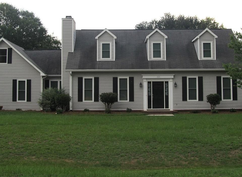 1st image of 105 Covey Run Dr