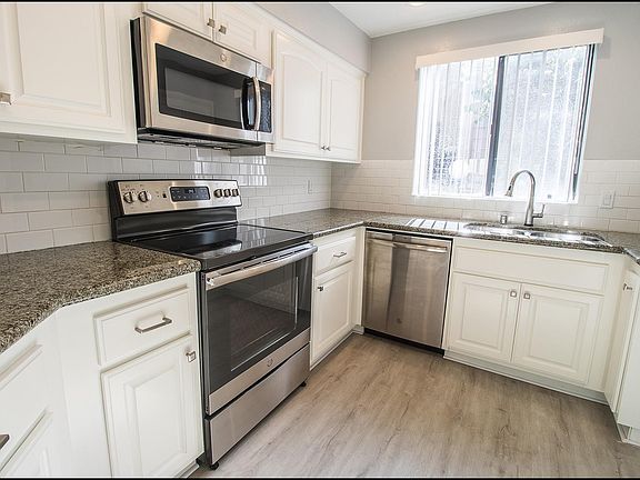 5th image of 26701 Quail Crk APT 253