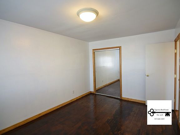 5th image of 19527 37th Ave #2