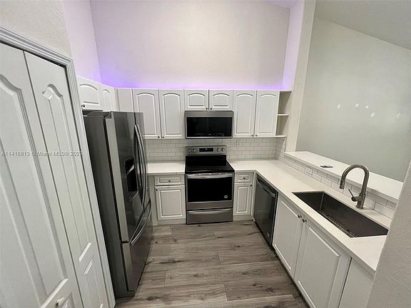 4th image of 2650 SE 16th Ter Unit 206