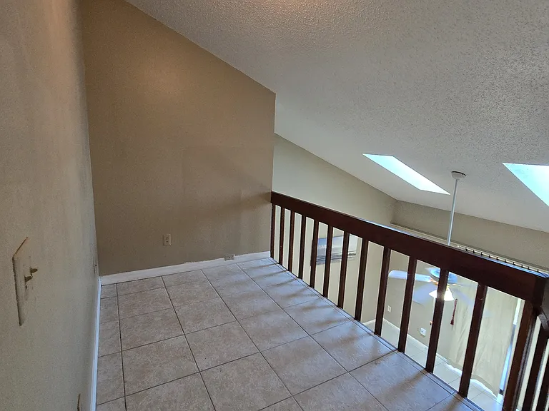 2806 Hunt Club Ln — Photo 14